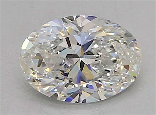 Lab-Grown Diamonds as an Energy-Efficient and Sustainable Alternative