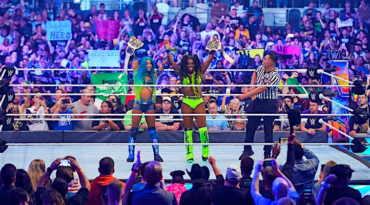 How WWE Tag Champs Sasha Banks and Naomi Inspire Each Other To Be Better